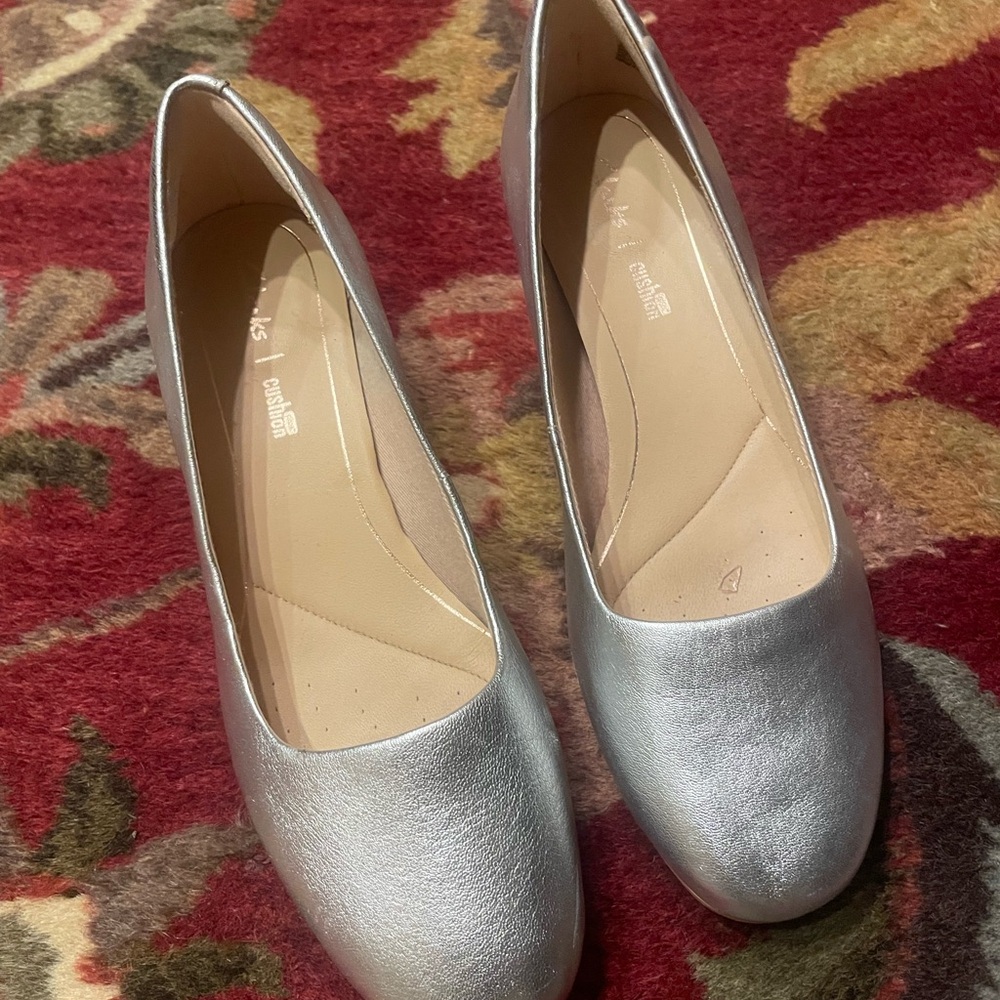Clarks Silver Women's low heels